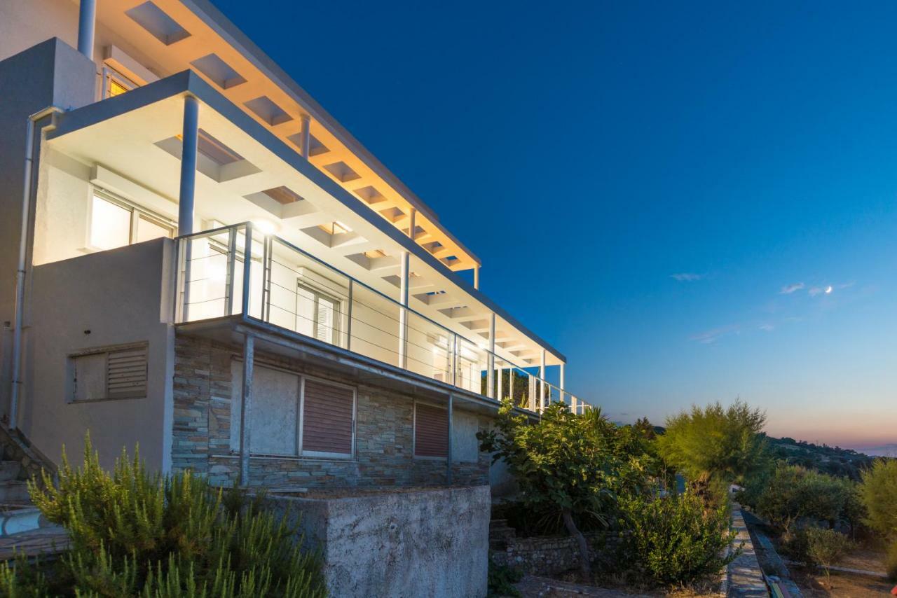 Epipleon Suites Agioi Apostoloi  Dış mekan fotoğraf