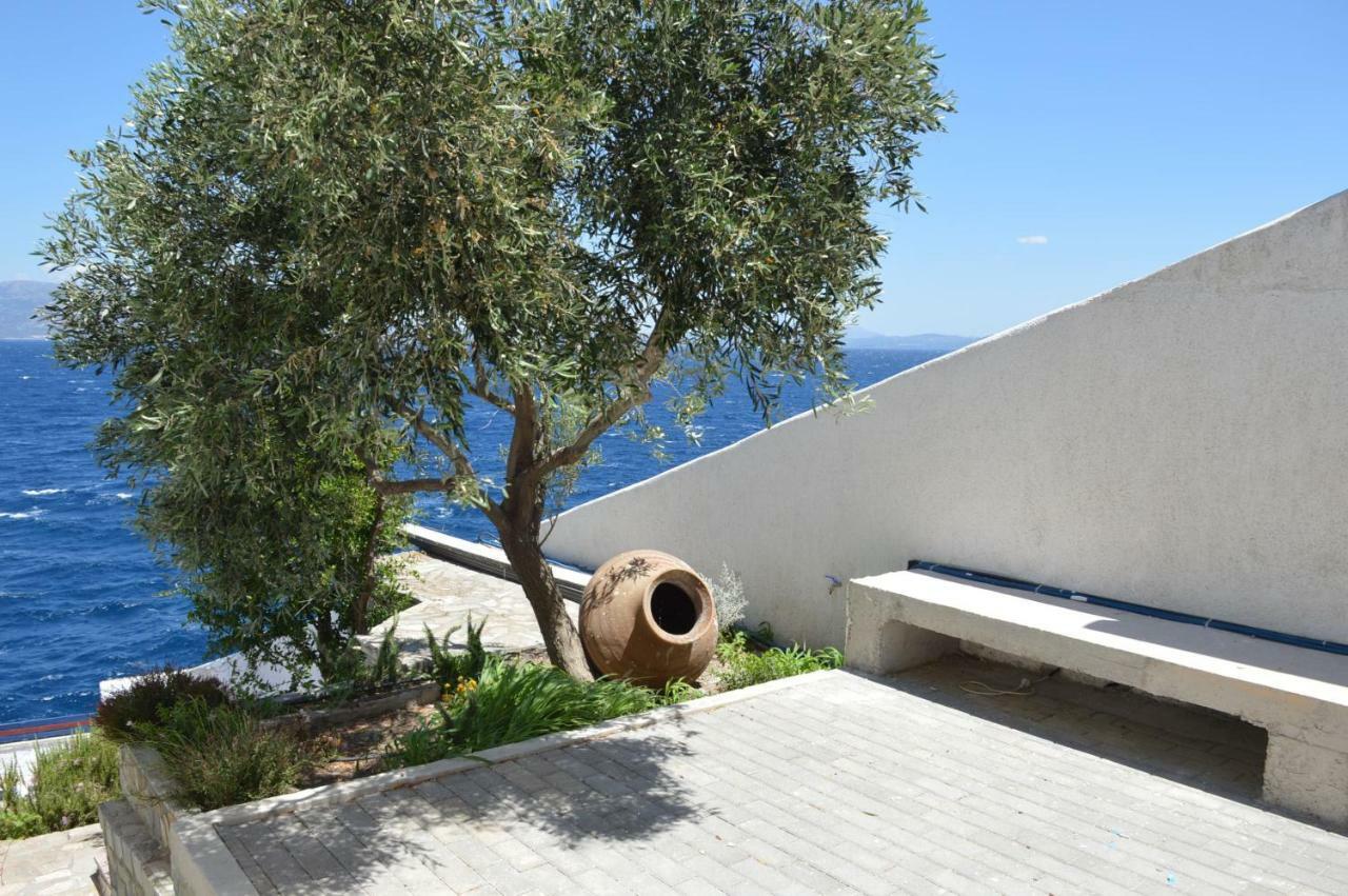 Epipleon Suites Agioi Apostoloi  Dış mekan fotoğraf