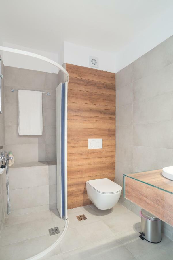 Epipleon Suites Agioi Apostoloi  Dış mekan fotoğraf