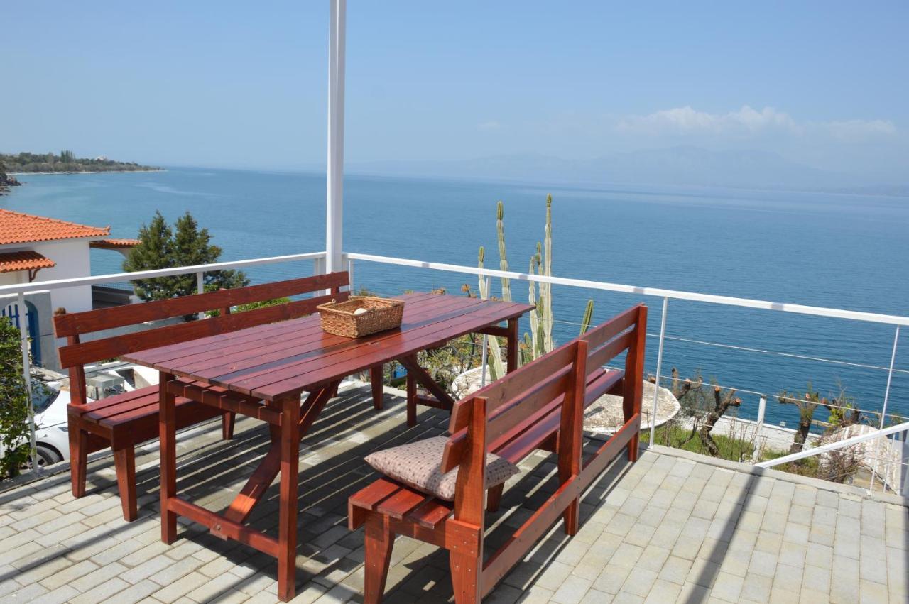 Epipleon Suites Agioi Apostoloi  Dış mekan fotoğraf