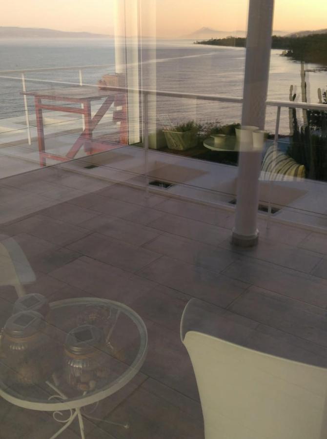 Epipleon Suites Agioi Apostoloi  Dış mekan fotoğraf